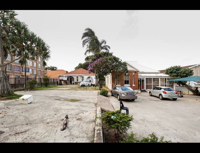 1,965M² BUILDING FOR SALE IN MORNINGSIDE